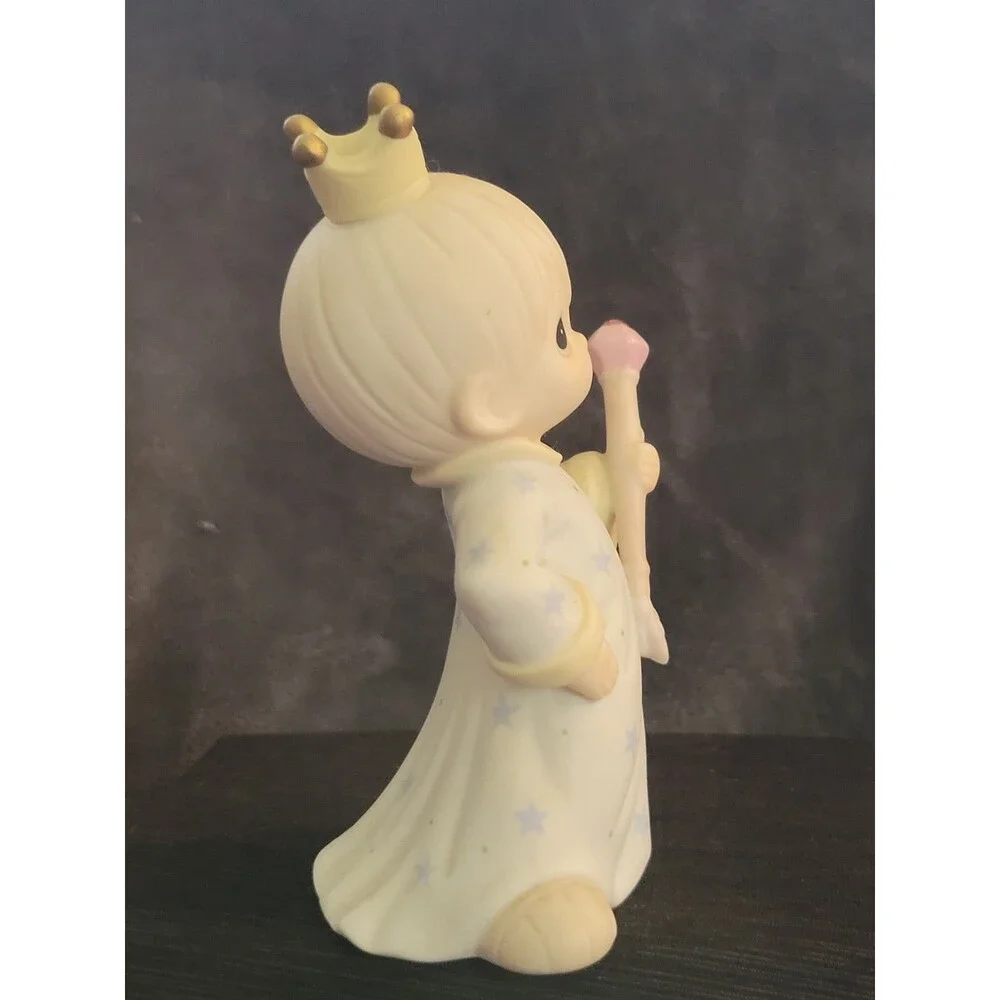1995 Precious Moments "A Prince of a Guy" Figurine #526037 - Picture 6 of 9